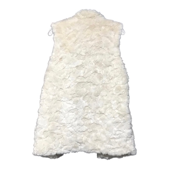 Forever 21 Faux Fur Vest Medium NWT - Picture 3 of 5